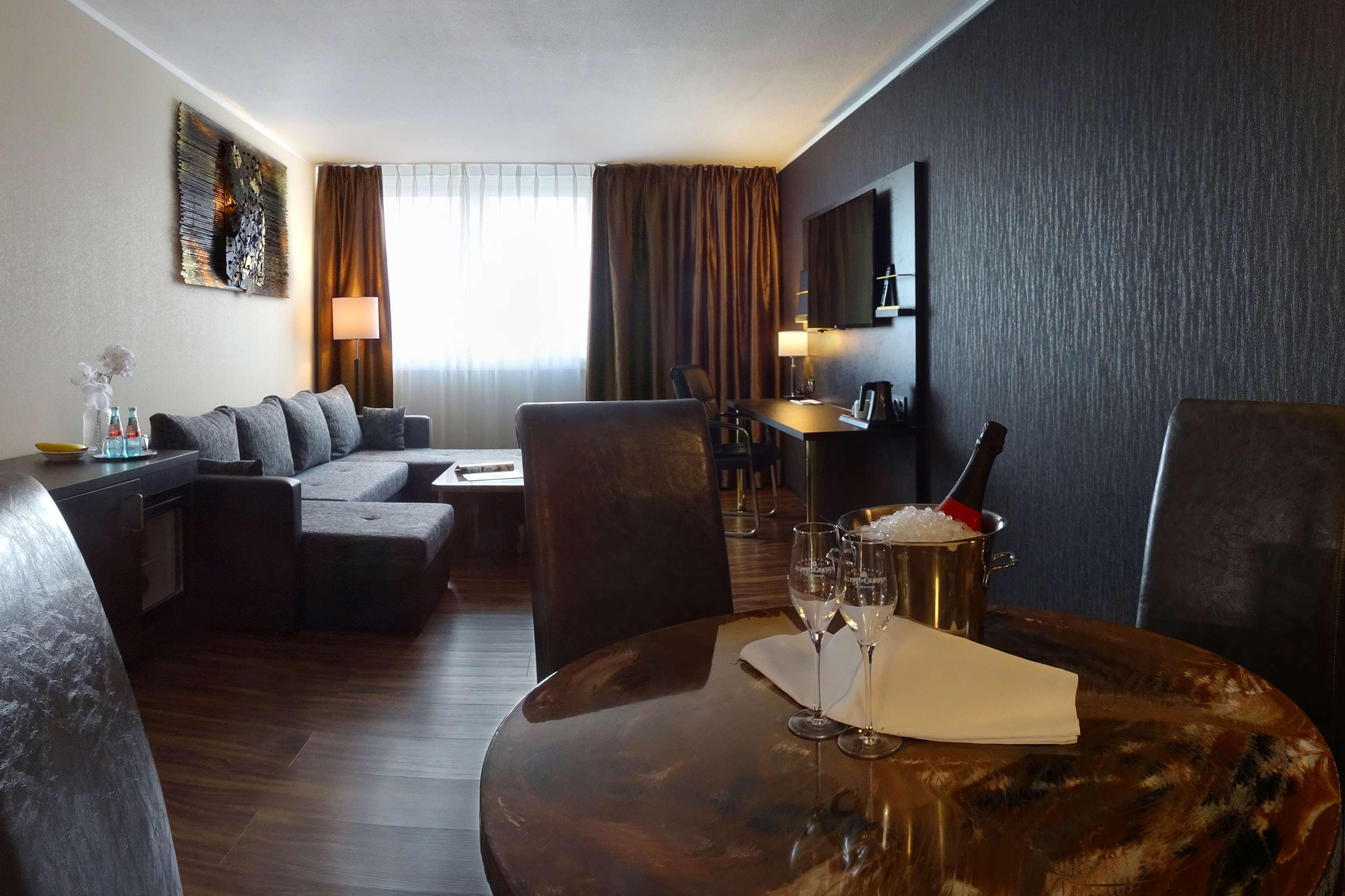 Best Western Plus Plaza Hotel Darmstadt Exterior photo